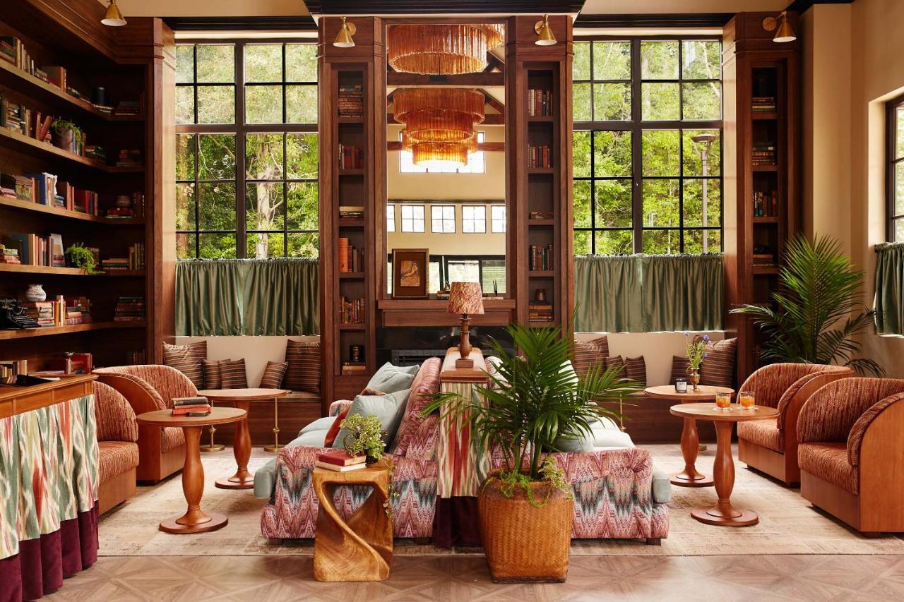 Berkshires Untold Hotel Lenox Exterior photo