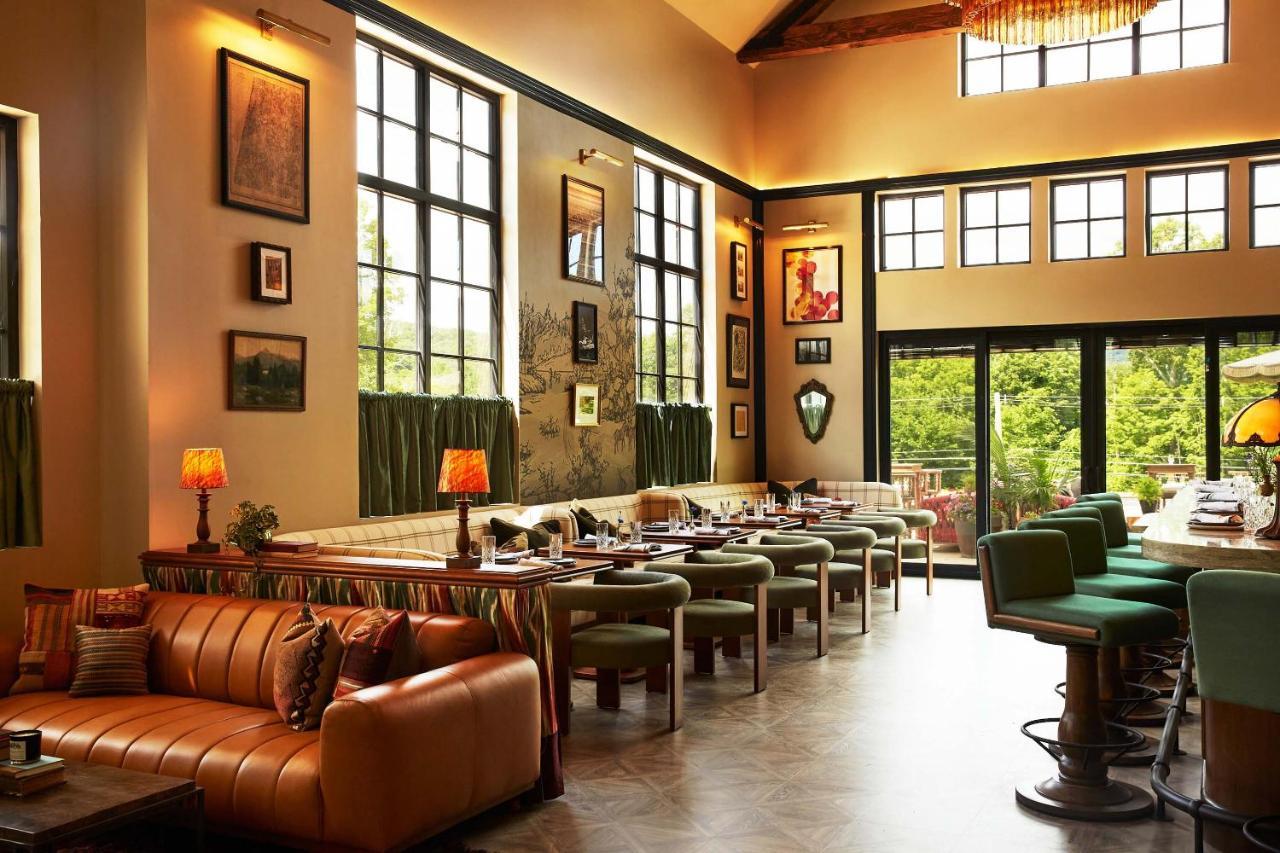Berkshires Untold Hotel Lenox Exterior photo
