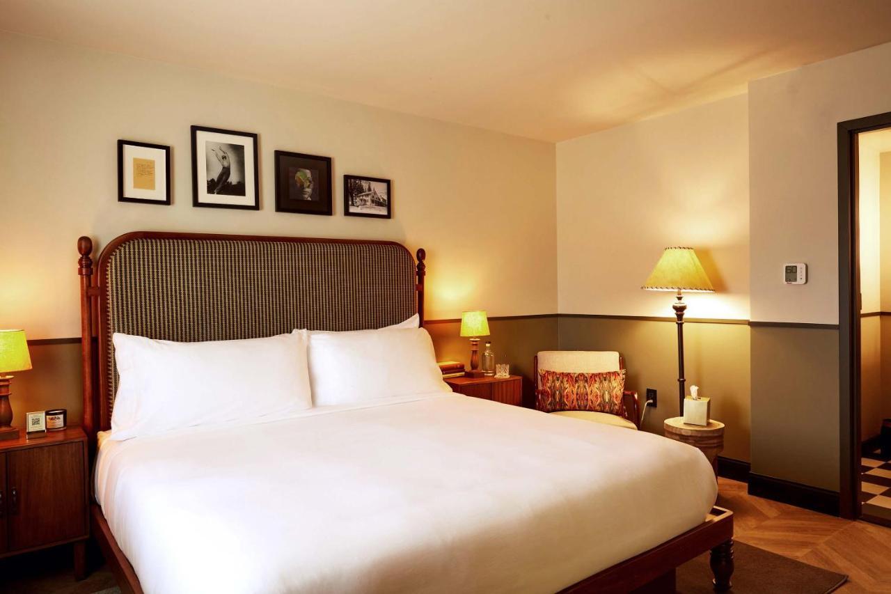 Berkshires Untold Hotel Lenox Exterior photo